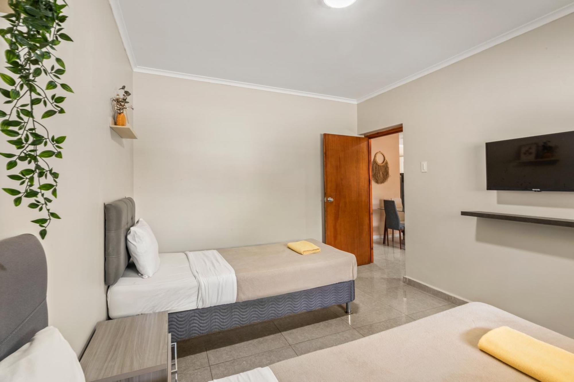 คูราไดซ์ ลีฟวิ่ง Apartment วิลเลมสตัด ภายนอก รูปภาพ