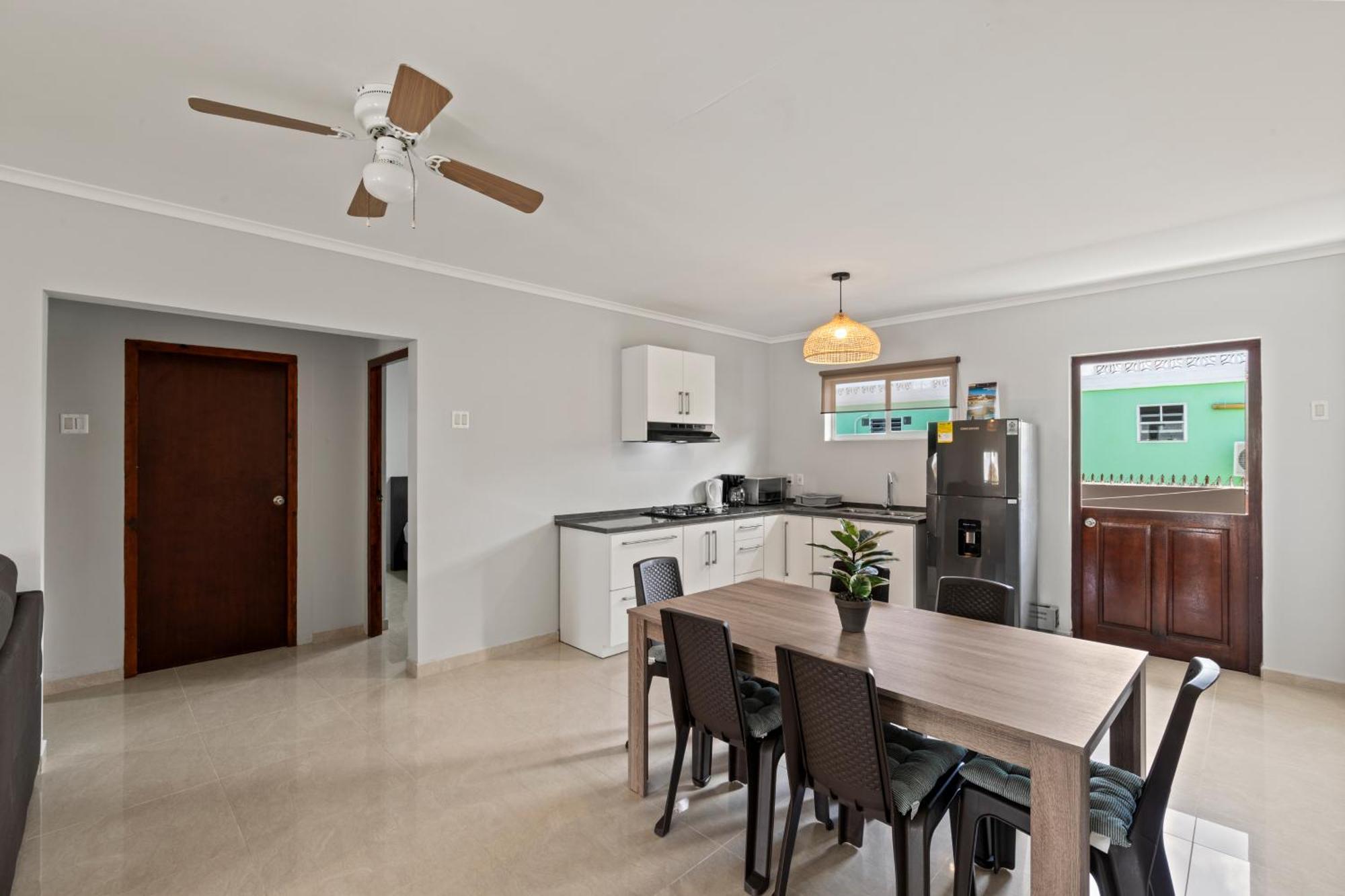คูราไดซ์ ลีฟวิ่ง Apartment วิลเลมสตัด ภายนอก รูปภาพ